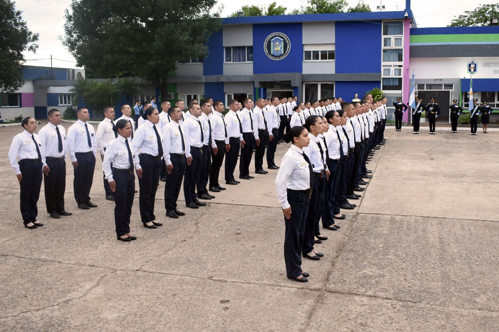 CICLO LECTIVO 2026 DE LA ESCUELA DE POLICÍA DEL CHACO: “CONTINUAMOS LA FORMACIÓN DE CADETES”, SEÑALÓ MATKOVICH.