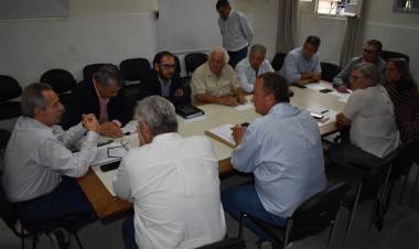 Diputados de todos los Bloques políticos recibieron a los dirigentes rurales que integran la mesa de Enlace Chaco-Formosa