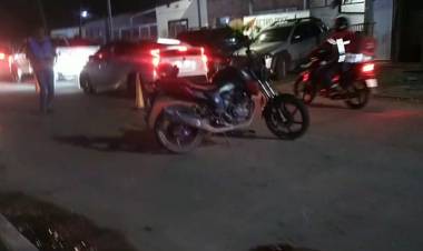 RESISTENCIA : Fallecio un hombre en el Hospital Perrando luego de chocar con su moto a un auto