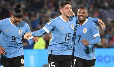 Eliminatorias mundial 2026 : en el debut oficial de Marcelo Bielsa, Uruguay venció a Chile